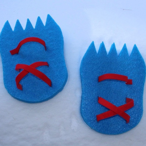 Snow Prints NIP w/Purple Shoe Straps - Picture 3 of 11